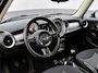 MINI Clubman 1.6 Cooper Business Line Panoramadak Navigatie Parkeerhulp achter Cruise Control Airco Lichtmetalen velgen
