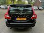 Volvo V70 2.0T 200PK! MOMENTUM. TREKHAAK/LEER/ZEER NETJES