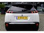 Peugeot e-2008 EV GT 50 kWh | 360° Camera | Climate + Cr. Control | Stoelverw | Navi | 31.557 km! |