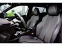 Peugeot e-2008 EV GT 50 kWh | 360° Camera | Climate + Cr. Control | Stoelverw | Navi | 31.557 km! |
