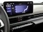Fiat 600 600e 156pk La Prima 54 kWh Automaat | Tot 8 Jaar Garantie | 3 Fase | Elektrische Achterklep | Elektrische Bestuurdersstoel met Massage | Navigatie | Climate Control | Adaptieve Cruise Control | 18" LMV | Achteruitrijcamera | LED | Stoelverwarming | Keyless Entry/Start | Dodehoekdetectie | Apple Carplay/Android Auto |