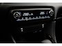 Toyota Yaris 1.5 Hybrid 130 Executive | €3.000,- Korting | Dodehoek detectie | Stoel-/stuurverwarming | Apple Carplay / Android Auto | Parkeersensoren voor/achter | 17 inch