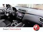 Nissan Qashqai 1.2 N-Connecta | Trekhaak | NL auto | Panoramadak | Navi | Cruise C.