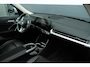 BMW iX1 xDrive30 67 kWh |Pano|DAB|Camera|Sfeerverlichting