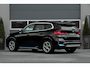 BMW iX1 xDrive30 67 kWh |Pano|DAB|Camera|Sfeerverlichting