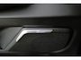 Mercedes-Benz V-klasse 300d / AMG / Exclusive / 7-Pers / 4-Matic / Luchtv / Elec Stoel / Burmester / Vol Opties / NIEUWSTAAT
