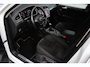 Volkswagen Tiguan 1.4 TSI 150pk DSG R-line | Virtual | LED | Trekhaak | 19"