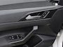 Volkswagen Polo 1.0 TSI 95pk Life Edition · Camera · Apple/Android Car Play · P-Sensoren · Airco · Trekhaak · 15'' Inch · Garantie t/m 29-09-2028 of 100.000km