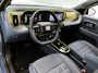 Fiat Grande Panda 113pk La Prima 11 kW 44 kWh Automaat | Accuconditie 97% | Stoel-/Stuurverwarming | Camera | Stoel-/Stuurverwarming | LED Koplampen | DAB Ontvanger | Climate Control | Cruise Control | 17"LMV | Apple Carplay/Android Auto |
