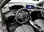 Peugeot 2008 1.2 Hybrid 145pk Allure Automaat | Tot 8 Jaar Garantie | Adaptieve Cruise Control | LED | 17"LMV | Climate Control | Camera Voor + Achter | Dodehoekdetectie | Apple Carplay/Android Auto |