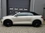 Volkswagen T-Roc Cabrio 1.5 TSI R-Line Trekhaak - IQ Matrix - Leder
