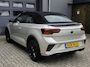 Volkswagen T-Roc Cabrio 1.5 TSI R-Line Trekhaak - IQ Matrix - Leder