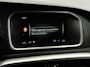 Volvo V40 2.0 D2 Summum Business Leder, Navi, Parkeersensoren, Cruise control, A start, ,Lichtmetalen velgen, Stoelverwarming