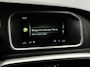 Volvo V40 2.0 D2 Summum Business Leder, Navi, Parkeersensoren, Cruise control, A start, ,Lichtmetalen velgen, Stoelverwarming