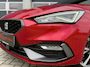 SEAT Leon 1.5 eTSI FR Automaat | Panorama | Virtual Cockpit | Camera | CarPlay | Climate | Adaptive Cruise | Navigatie | Stoelverwarming | Trekhaak