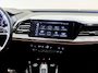 Audi Q4 e-tron 40 S-Line Competition 77 kWh SOH 93% / 204pk / Achteruitrij camera / Ruitjesbekleding / Head-up display /