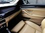 BMW 5-Serie Touring 530i Upgrade Edition 272PK|Origineel NL|XenonLed|Prof Navi|18INCH|AUT|Trekhaak|6 Cilinder|Leder|Memory Seat