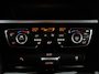 BMW 2-Serie Active Tourer 220i High Executive | Panoramdak | Leder | Trekhaak | Cruise control | Head-up | Stoelverwarming | Camera | Park assist | Navigatie | Bluetooth
