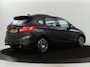 BMW 2-Serie Active Tourer 220i High Executive | Panoramdak | Leder | Trekhaak | Cruise control | Head-up | Stoelverwarming | Camera | Park assist | Navigatie | Bluetooth