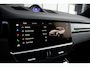 Porsche Cayenne 3.0 E-Hybrid | SoH 91% | SportDesign | Sport Chrono | Pano | Bose | HD Matrix LED PDLS+ | Sportuitlaat | 18 Weg Stoelen | Verwarmd Alcantara Stuurwiel | 22 Inch Turbo GT | PASM Luchtvering | Carplay | Stoelventilatie | Uitgebreid Leder | Dealer Onderhoude