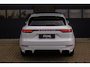 Porsche Cayenne 3.0 E-Hybrid | SoH 91% | SportDesign | Sport Chrono | Pano | Bose | HD Matrix LED PDLS+ | Sportuitlaat | 18 Weg Stoelen | Verwarmd Alcantara Stuurwiel | 22 Inch Turbo GT | PASM Luchtvering | Carplay | Stoelventilatie | Uitgebreid Leder | Dealer Onderhoude