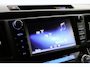 Toyota RAV4 2.5 Hybrid AWD Style | Trekhaak (1.650 KG) | Stoelverwarming | Keyless | Adaptive Cruise | Clima | Parkeersensoren voor/achter | Camera | LED | 18 inch | Leder/alcantara