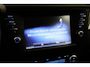 Toyota Avensis Touring Sports 1.8 VVT-i Aspiration | Trekhaak (1.600 KG) | Navigatie | Stoelverwarming | Keyless | Cruise Control | Clima | Camera | 16 inch | Bluetooth | Rijstrooksensor
