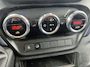 IVECO Daily 35S14 2.3 | AUTOMAAT | BAKWAGEN / MEUBELBAK | LAADKLEP | CAMERA | CLIMATE CONTROL | BLUETOOTH | ALL-SEASON BANDEN