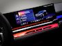 BMW 5-Serie Touring 550e xDrive M-Sport (MAXTON, 4-WIELBESTURING, PANO, HARMAN/KARDON, STOELVENTILATIE, HEAD-UP, SFEERVERLICHTING)