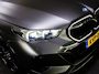 BMW 5-Serie Touring 550e xDrive M-Sport (MAXTON, 4-WIELBESTURING, PANO, HARMAN/KARDON, STOELVENTILATIE, HEAD-UP, SFEERVERLICHTING)