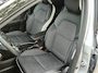 Renault Captur PHEV 1.6 E-Tech Plug-in Hybrid 160 Intens | Trekhaak | Navigatie | Climate Control | Cruise Control | Parkeersensoren + Camera | Licht metalen velgen