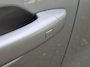 Renault Captur PHEV 1.6 E-Tech Plug-in Hybrid 160 Intens | Trekhaak | Navigatie | Climate Control | Cruise Control | Parkeersensoren + Camera | Licht metalen velgen