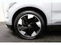 Volvo EX30 Single Motor Extended Range Plus 69 kWh | Trekhaak | Allseason | Stoelverwarming | Harman/Kardon |
