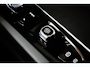 Volvo XC60 2.0 T6 Plug-in hybrid AWD Plus Black Edition | Luchtvering | Head-Up | Panoramadak | Sportstoelen | Snel beschikbaar |