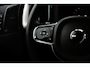Volvo XC60 2.0 T6 Plug-in hybrid AWD Plus Black Edition | Luchtvering | Head-Up | Panoramadak | Sportstoelen | Snel beschikbaar |