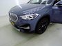 BMW X1 SDrive20i Business Edition Plus Orange+Led+Navigatie+camera+Headup+Leder+Stoel-verw+Zwarte-Hemel+18"lmv+Trekhaak= TOP !!