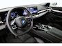 BMW i5 Touring eDrive40 84kWh | Achteruitrijcamera | Apple Carplay/Android Auto|telefoonintegratie premium | Audio installatie high end