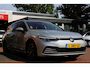 Volkswagen Golf Variant 1.0 eTSI Aut. *Life* | Trekhaak | Carplay | Adaptive Cruise & Climate Control | Massage Stoelen | PDC | Navigatie | Privacy | Bluetoot