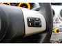 Opel Corsa 1.4-16V Enjoy prima 3-deurs met roestplek