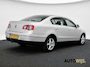 Volkswagen Passat 1.6 FSI Comfortline|AUT|LM-VELG|TREKHAAK|NL AUTO
