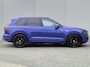 Volkswagen Touareg 3.0 TSi eHybrid 4MOTION R / SOH 86% / Elektrisch wegklapbare trekhaak / Elektrische achterklep / Glazen schuif- en kanteldak / Rondomzicht camera / Stuur- & Stoelverwarming / Trekgewicht 3500 kg / Head Up Display / Adaptief cruise control /