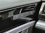 Volkswagen Touareg 3.0 TSi eHybrid 4MOTION R / SOH 86% / Elektrisch wegklapbare trekhaak / Elektrische achterklep / Glazen schuif- en kanteldak / Rondomzicht camera / Stuur- & Stoelverwarming / Trekgewicht 3500 kg / Head Up Display / Adaptief cruise control /