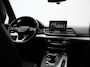Audi Q5 55 TFSI e Quattro 2x S Line PHEV 367pk Dealer O.H. | SOH 84,8% | Trekhaak Af Fabriek | Luchtvering | Adaptive Cruise | 360 Camera | Head Up | Matrix LED | Alcantara Sportstoelen Memory & Verwarmd | Stuur Verwarmd | Keyless | BLIS | Apple Carp Plug In Hybrid |