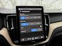 Volvo XC60 2.0 T6 Plug-in hybrid AWD Plus Dark | Schuif/kanteldak | Trekhaak | 360 Camera | Harman Kardon Premium Audio | Head-Up Display | Getint Glas | Stoel + Stuurverwarming |