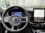Volvo XC60 2.0 T6 Plug-in hybrid AWD Plus Dark | Schuif/kanteldak | Trekhaak | 360 Camera | Harman Kardon Premium Audio | Head-Up Display | Getint Glas | Stoel + Stuurverwarming |