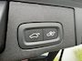 Volvo XC60 2.0 T6 Plug-in hybrid AWD Plus Dark | Schuif/kanteldak | Trekhaak | 360 Camera | Harman Kardon Premium Audio | Head-Up Display | Getint Glas | Stoel + Stuurverwarming |