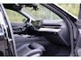 BMW 5-Serie Touring 530e xDrive M-sport | Bowers Wilkins | Drive ass Pro | HUD | 360 | 20" | Elektr. Trekhaak | Keyless | Iconic Glow | Alarm Kl.3 | Etc.