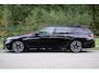 BMW 5-Serie Touring 530e xDrive M-sport | Bowers Wilkins | Drive ass Pro | HUD | 360 | 20" | Elektr. Trekhaak | Keyless | Iconic Glow | Alarm Kl.3 | Etc.