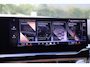 BMW 5-Serie Touring 530e xDrive M-sport | Bowers Wilkins | Drive ass Pro | HUD | 360 | 20" | Elektr. Trekhaak | Keyless | Iconic Glow | Alarm Kl.3 | Etc.