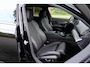 BMW 5-Serie Touring 530e xDrive M-sport | Bowers Wilkins | Drive ass Pro | HUD | 360 | 20" | Elektr. Trekhaak | Keyless | Iconic Glow | Alarm Kl.3 | Etc.